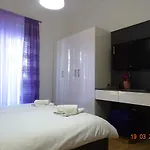 Antea & Magdalena Apartamento Pirovac