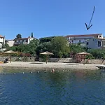 Διαμέρισμα Antea & Magdalena Pirovac