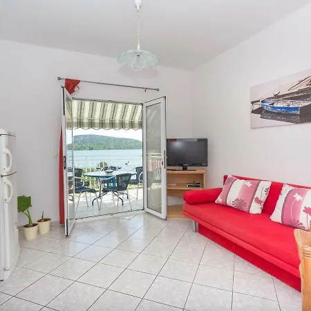 Antea & Magdalena * Pirovac