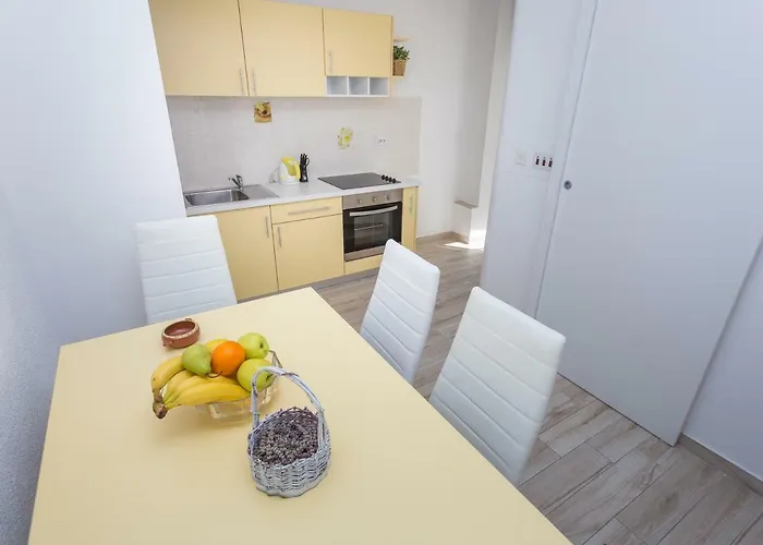 Antea & Magdalena شقة