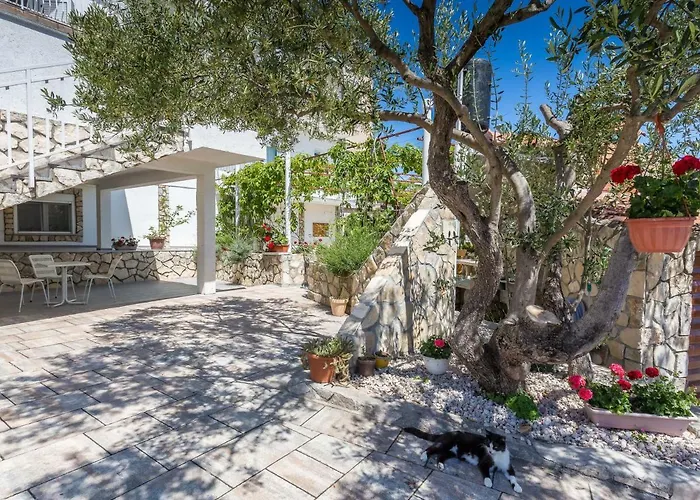 Antea & Magdalena Pirovac